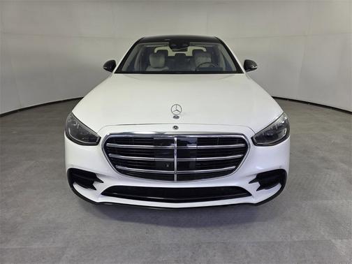 2022 Mercedes-Benz S-Class 