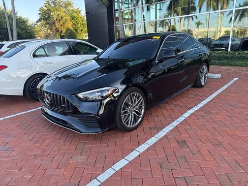 2023 Mercedes-Benz AMG C 43 