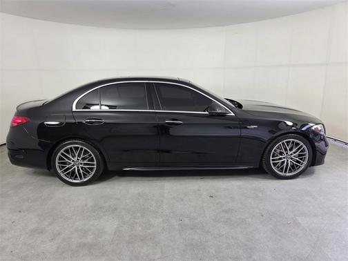 2023 Mercedes-Benz AMG C 43 4MATIC