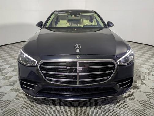 2022 Mercedes-Benz S-Class