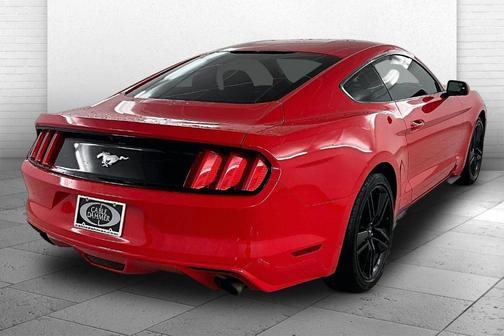 2017 Ford Mustang EcoBoost