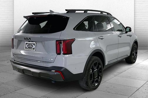 2025 Kia Sorento SX