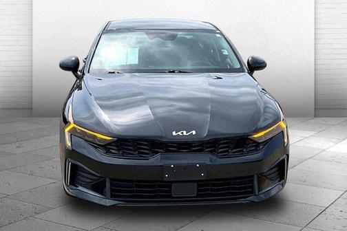 Aurora Black Pearl 2025 Kia K5 LXS