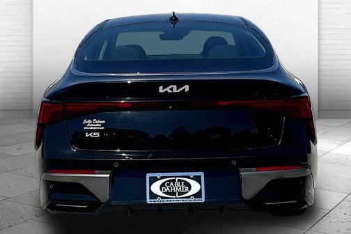 Aurora Black Pearl 2025 Kia K5 LXS
