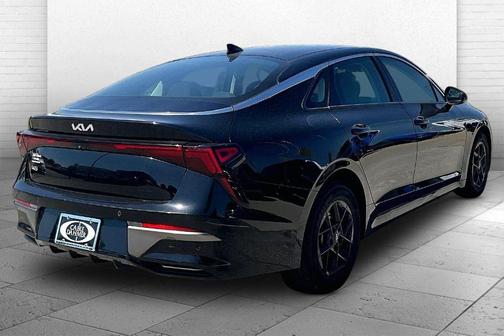 Aurora Black Pearl 2025 Kia K5 LXS