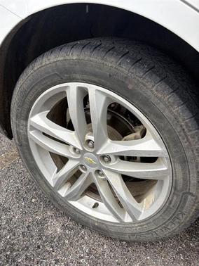 Iridescent Pearl Tricoat 2019 Chevrolet Equinox Premier w/2LZ
