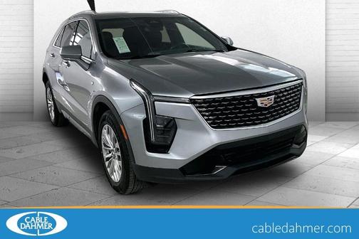 2024 Cadillac XT4 Premium Luxury