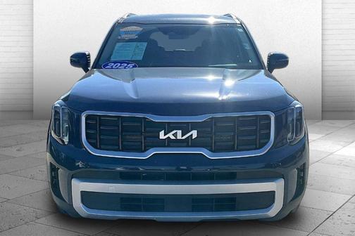 Midnight Black 2025 Kia Telluride S
