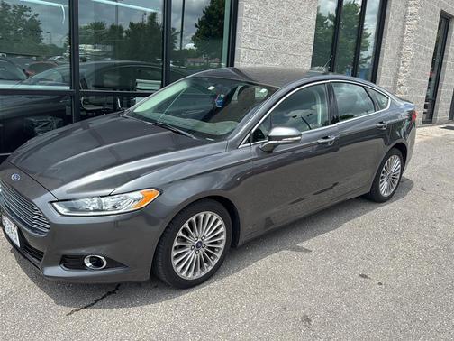 Magnetic 2016 Ford Fusion Titanium