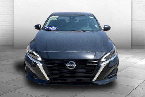 Black 2025 Nissan Altima SV
