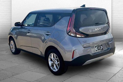 Steel Gray 2025 Kia Soul LX