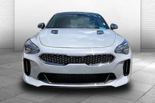 Ceramic Silver 2022 Kia Stinger GT1