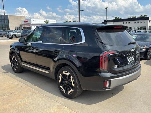 Ebony Black 2025 Kia Telluride EX
