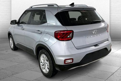 2020 Hyundai VENUE SEL