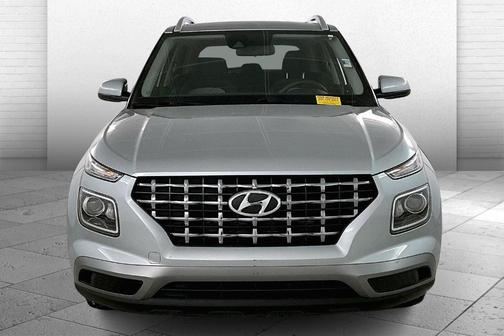 2020 Hyundai VENUE SEL