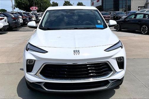Summit White 2025 Buick Encore GX Preferred
