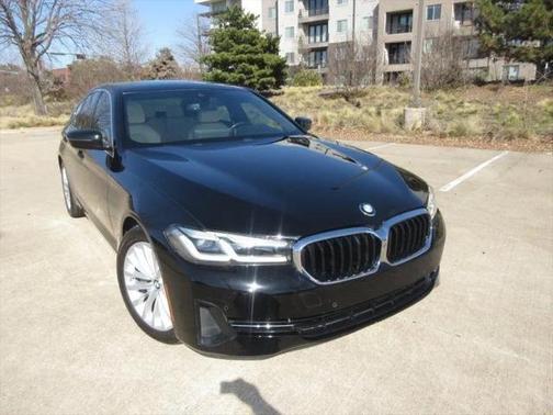 2021 BMW 530 530i