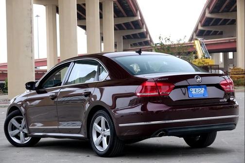 2013 Volkswagen Passat 2.0 TDI SEL Premium