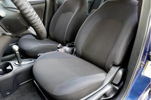 2013 Nissan Versa 1.6 S