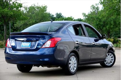 2013 Nissan Versa 1.6 S