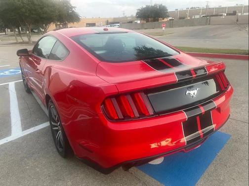 2016 Ford Mustang EcoBoost