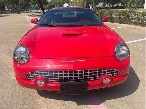 2002 Ford Thunderbird Base