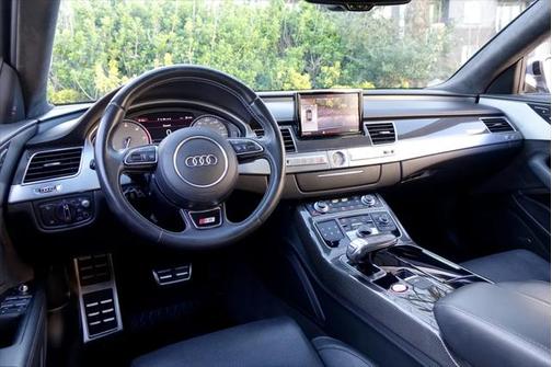 2016 Audi S8 4.0T