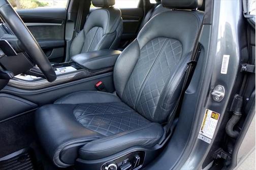 2016 Audi S8 4.0T
