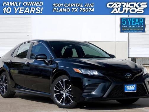 2020 Toyota Camry SE