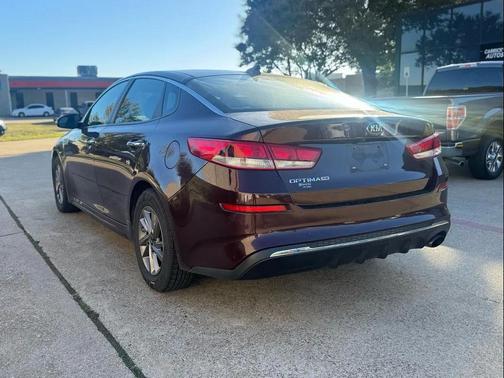 2020 Kia Optima LX