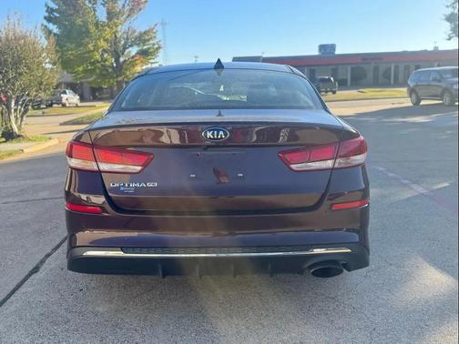 2020 Kia Optima LX
