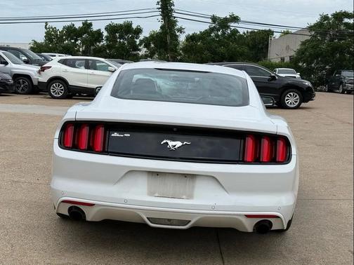 2016 Ford Mustang EcoBoost