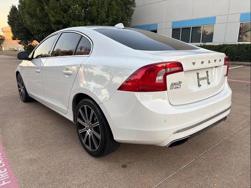 2018 Volvo S60 Inscription T5 Platinum