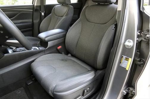 2019 Hyundai SANTA FE SEL 2.4