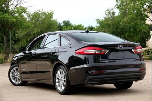 2019 Ford Fusion Hybrid SEL