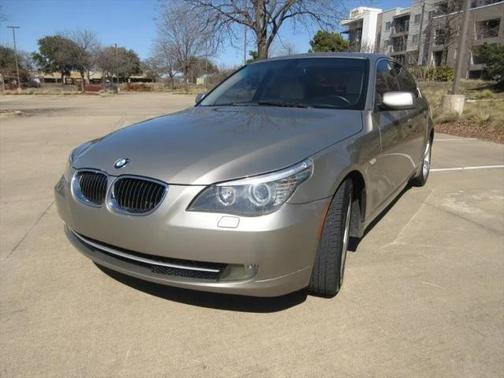 2008 BMW 528 528i