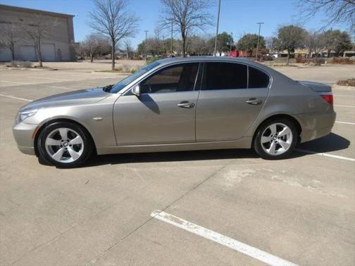 2008 BMW 528 528i
