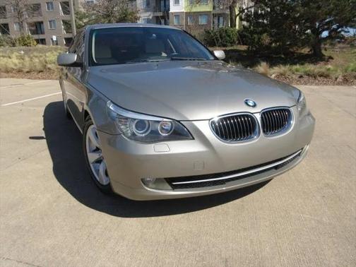 2008 BMW 528 528i
