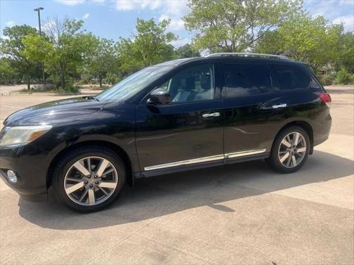 2014 Nissan Pathfinder Platinum