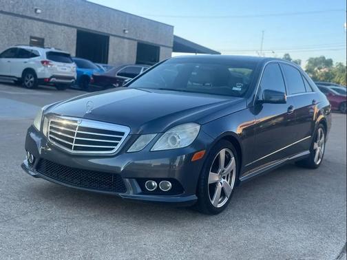 2010 Mercedes-Benz E-Class 