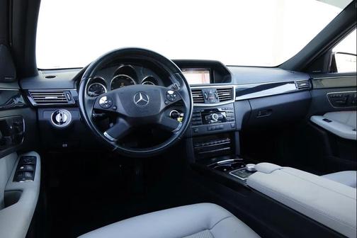 2010 Mercedes-Benz E-Class 