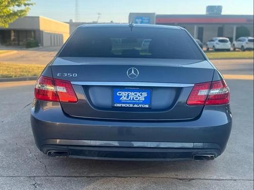 2010 Mercedes-Benz E-Class 