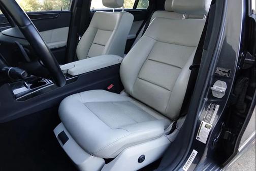 2010 Mercedes-Benz E-Class 