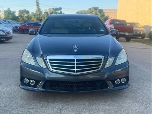 2010 Mercedes-Benz E-Class 