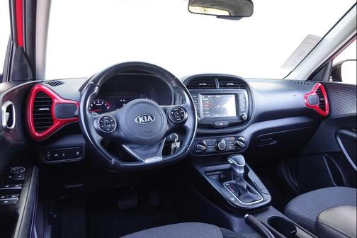 2020 Kia Soul GT-Line