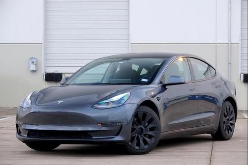 2022 Tesla Model 3 Long Range