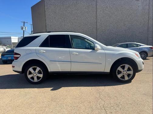 2009 Mercedes-Benz M-Class 4MATIC