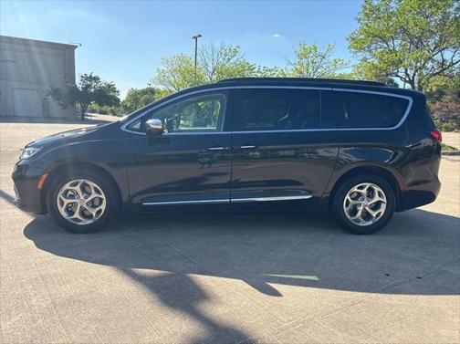 2022 Chrysler Pacifica Limited