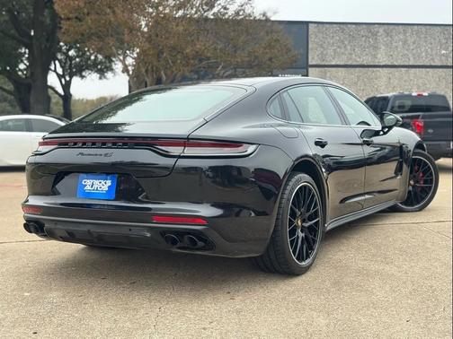 2021 Porsche Panamera 4S Executive