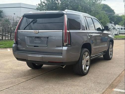 2019 Cadillac Escalade Premium Luxury